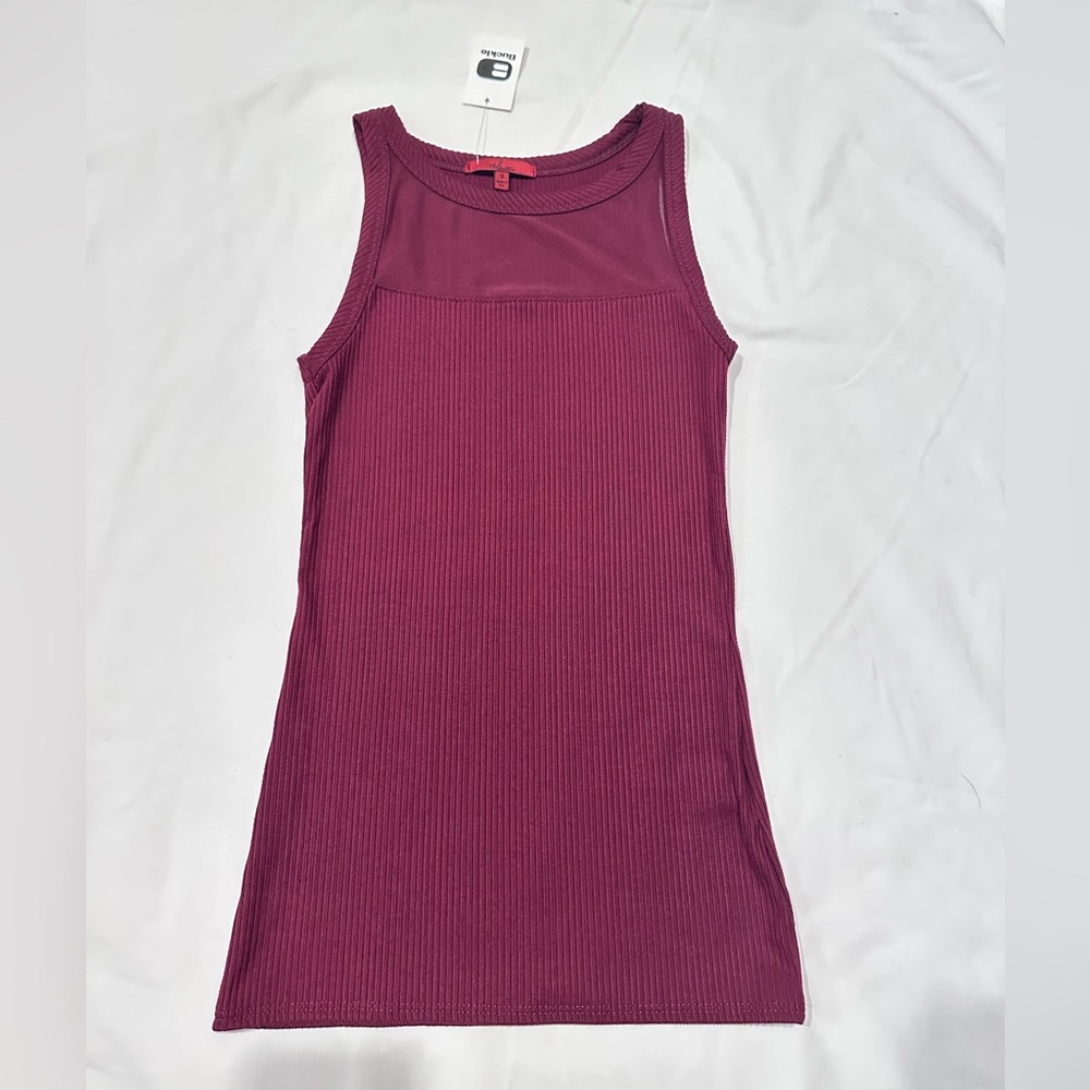 NWT Buckle Sleeveless Ribbed Tank Top - Burgundy size S